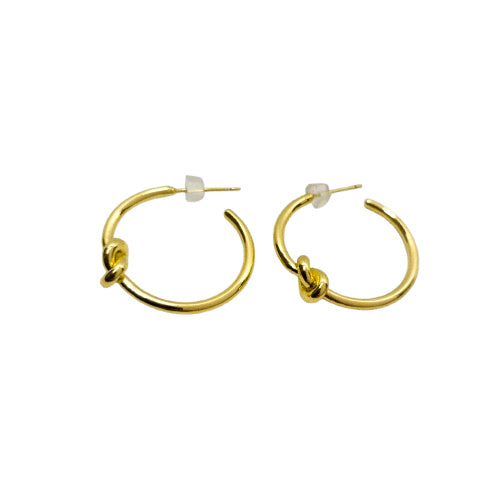 Aros Argolla Nudo Oro Laminado 18K✨️