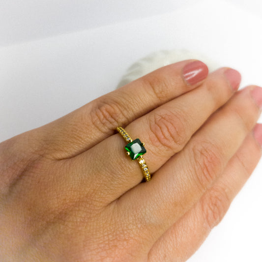 Anillo Ajustable Esmeralda Brillante Oro Laminado 18K