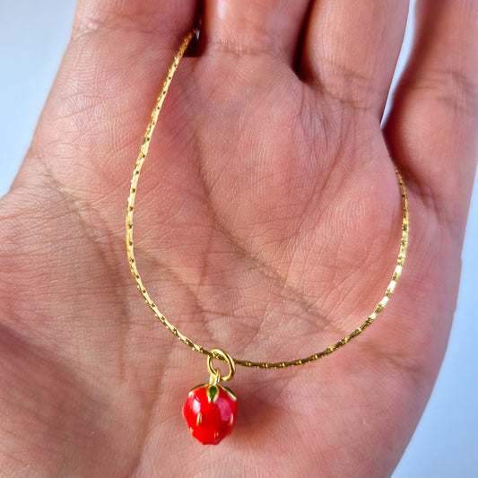 🍓 Collar Fresa Encantada Oro Laminado 18K ⭐