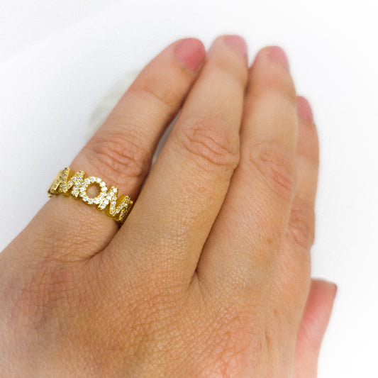Anillo Ajustable "Mom" Oro Laminado 18K