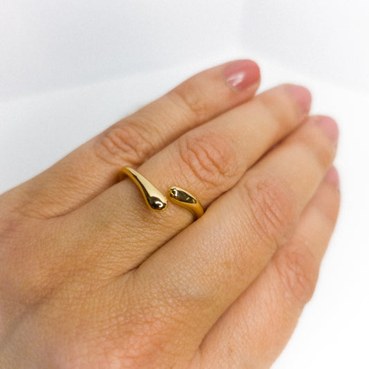 Anillo Ajustable Serpiente Minimalista Oro Laminado 18K
