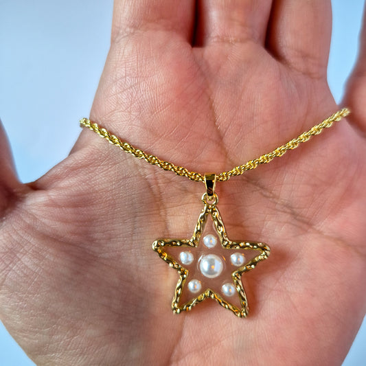 ⭐ Collar Estrella Perla Oro Laminado 18K