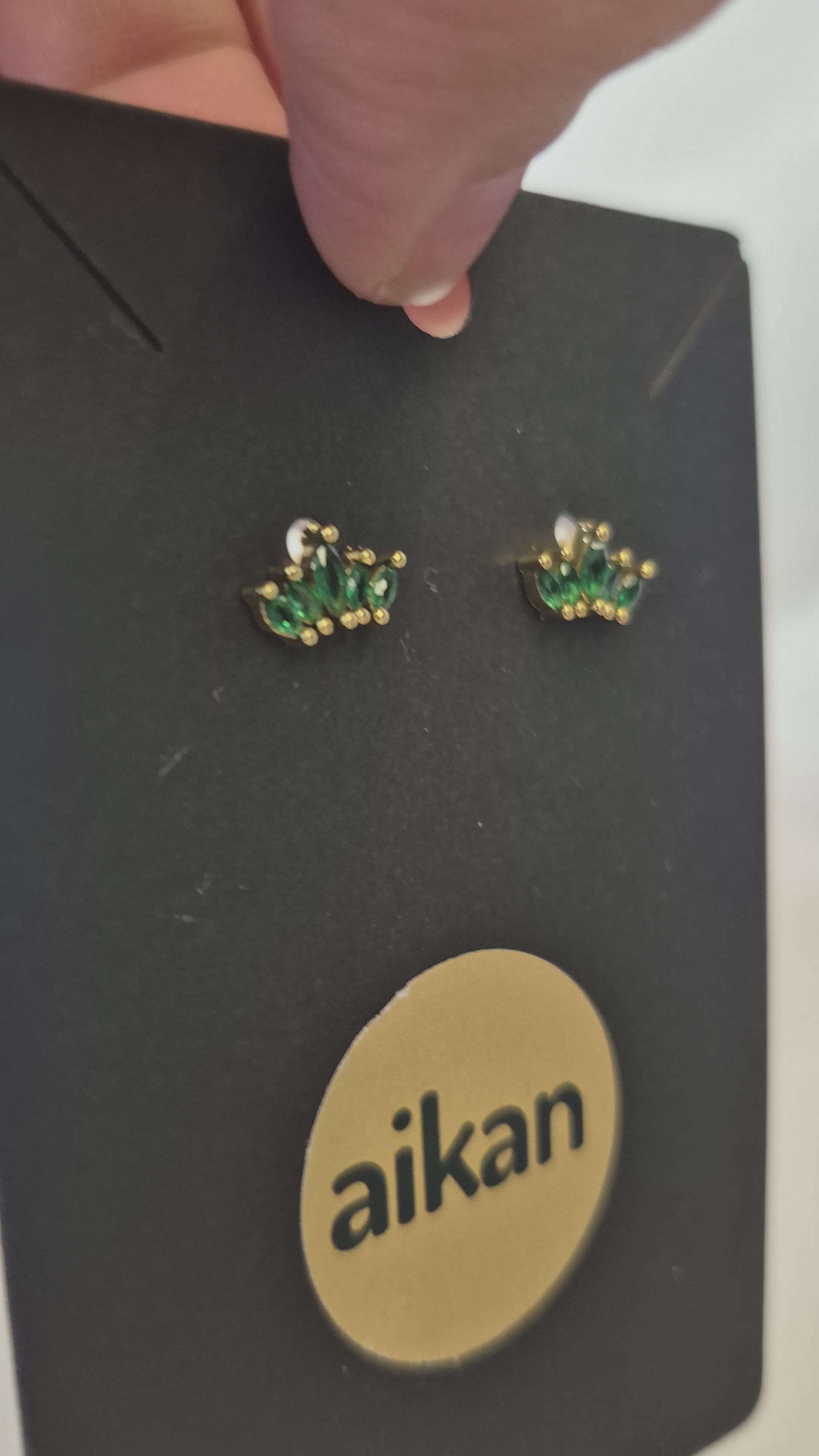 Aros Corona Esmeralda Oro Laminado 18K 💚👑