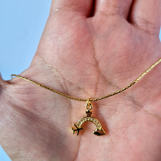 ✨ Collar Arcoíris Viajero Oro Laminado 18K