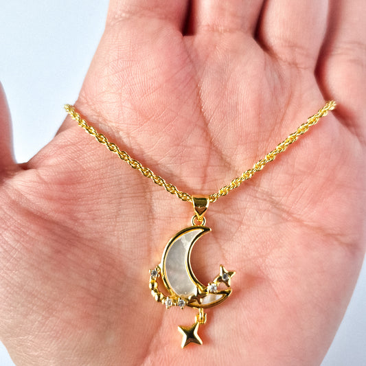 🌙✨ Collar Luna de Nácar Colgante | Oro Laminado 18K