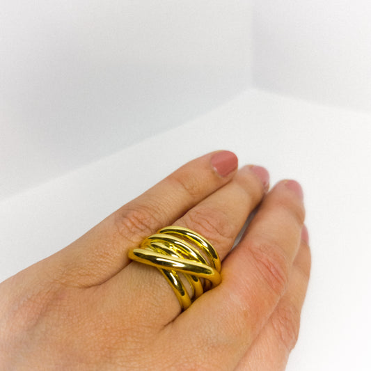 Anillo Ajustable Entrelazado Oro Laminado 18K