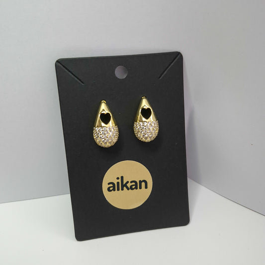 Aros Amara | Corazón con Circonitas Oro Laminado 18K 💛